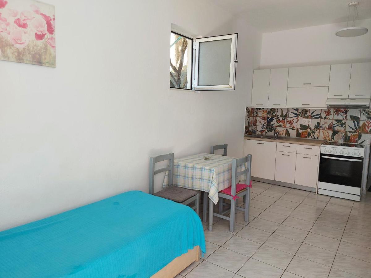 Camelia Apartamento Plakiás Exterior foto